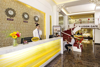 Saga Hotel Ho Chi Minh City Bagian luar foto