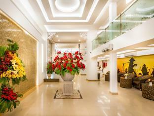Saga Hotel Ho Chi Minh City Bagian luar foto